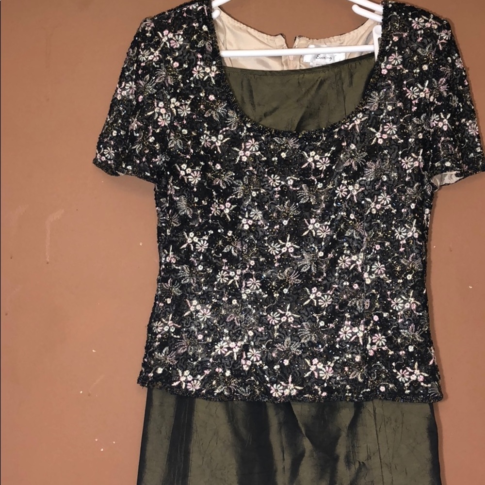 Adrianna Papell Evening Wear Silk Skirt & Top